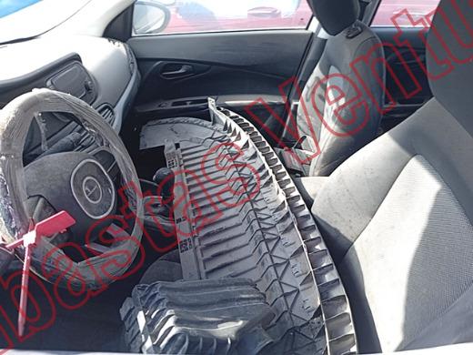 DODGE NEON 2017, foto 17 de 19