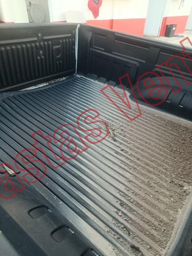 NISSAN NP 300 2019, foto 15 de 19