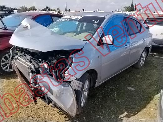 NISSAN VERSA 2019, foto 1 de 19