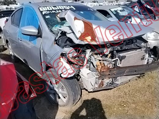 NISSAN VERSA 2019, foto 4 de 19