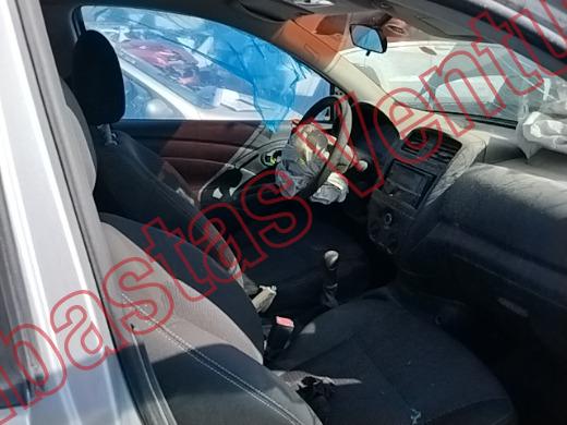 NISSAN VERSA 2019, foto 12 de 19