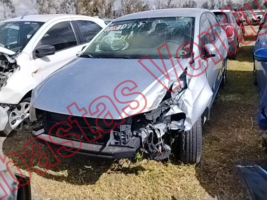 VOLKSWAGEN VENTO 2018, foto 2 de 19