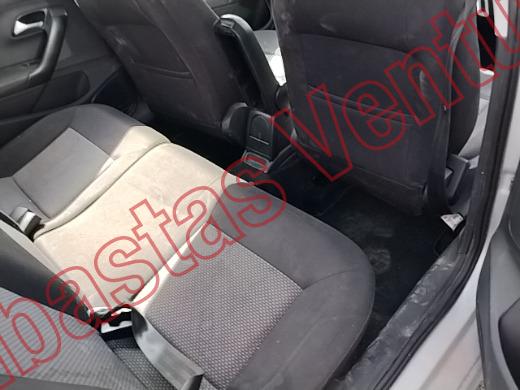 VOLKSWAGEN VENTO 2018, foto 13 de 19