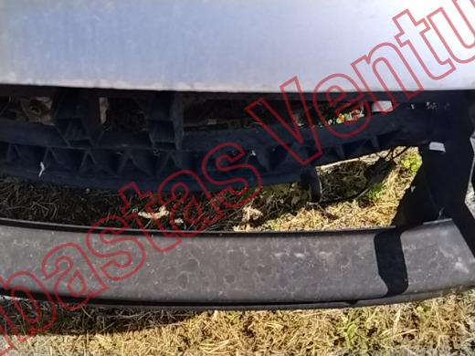 VOLKSWAGEN VENTO 2018, foto 18 de 19