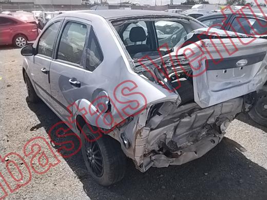 FORD FIESTA 2005, foto 7 de 19