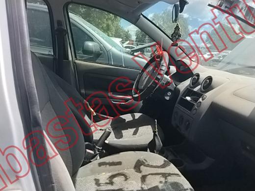 FORD FIESTA 2005, foto 12 de 19