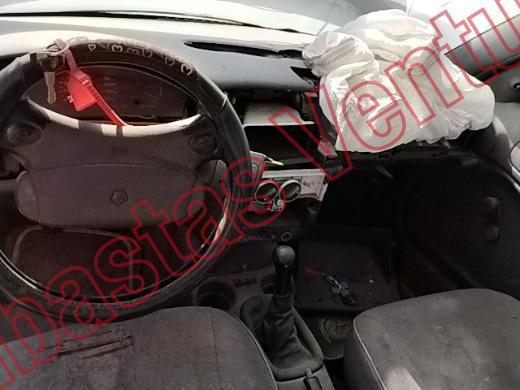 DODGE NEON 1995, foto 14 de 19
