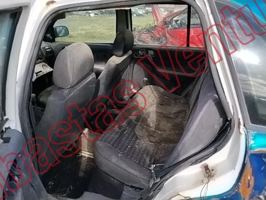 VOLKSWAGEN POINTER 2004, foto 16 de 19