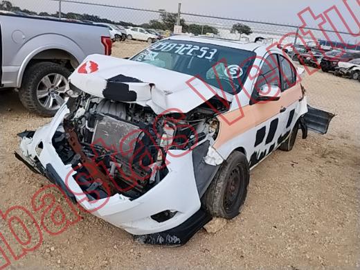 NISSAN VERSA 2018, foto 1 de 19
