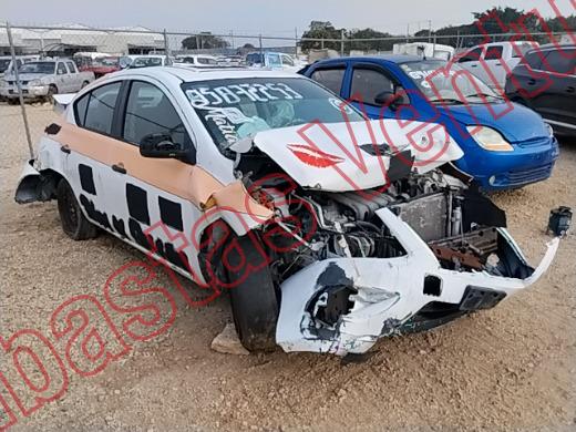 NISSAN VERSA 2018, foto 3 de 19