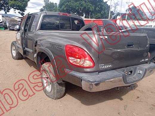 TOYOTA TUNDRA 2003, foto 7 de 19