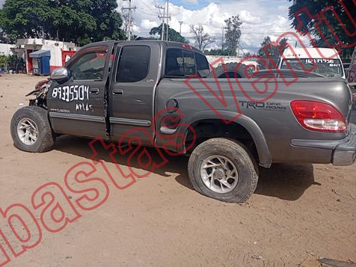 TOYOTA TUNDRA 2003, foto 8 de 19