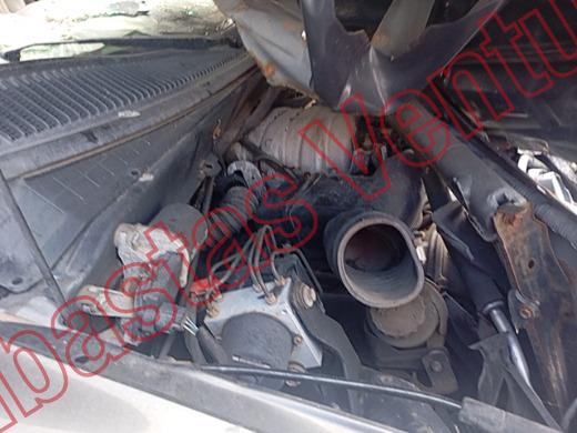 TOYOTA TUNDRA 2003, foto 11 de 19