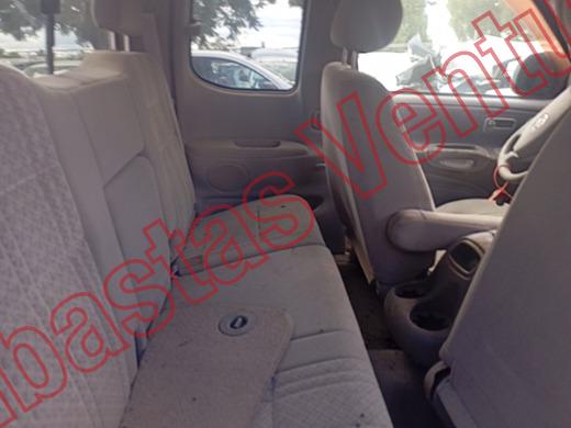 TOYOTA TUNDRA 2003, foto 13 de 19