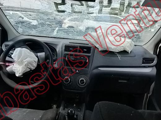TOYOTA AVANZA 2016, foto 14 de 19