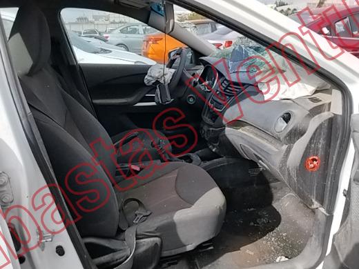 CHEVROLET AVEO 2020, foto 12 de 19