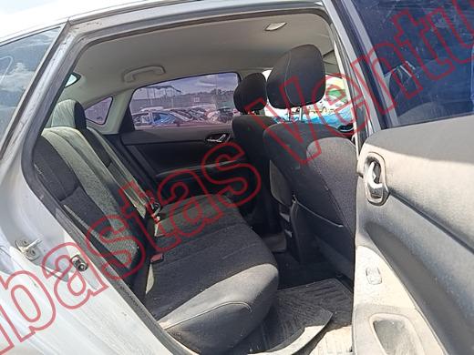 NISSAN SENTRA 2017, foto 13 de 19