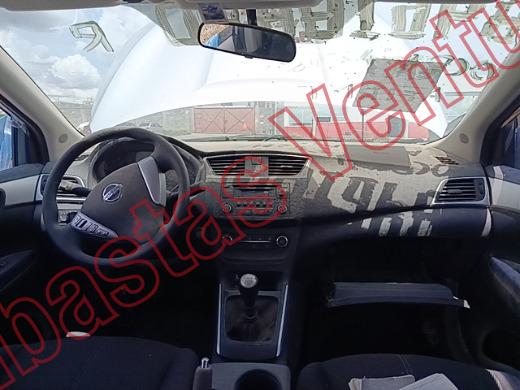 NISSAN SENTRA 2017, foto 14 de 19