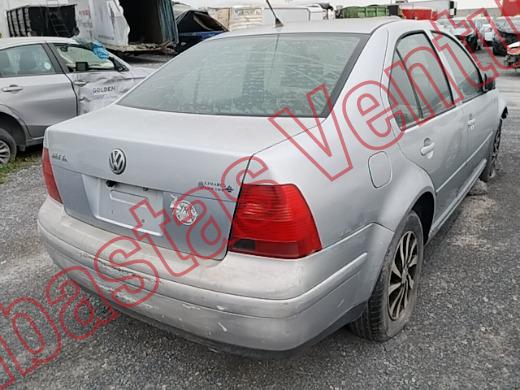 VOLKSWAGEN JETTA CLASICO 2003, foto 5 de 19