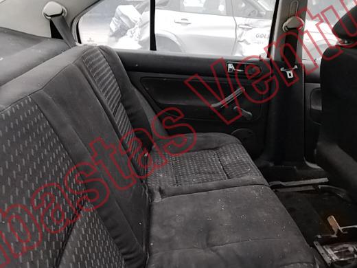 VOLKSWAGEN JETTA CLASICO 2003, foto 13 de 19