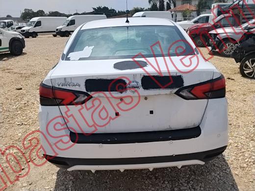 NISSAN VERSA 2022, foto 6 de 19
