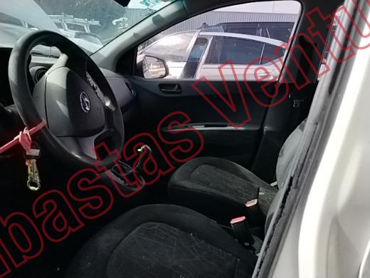 HYUNDAI GRAND I10 2016, foto 17 de 19