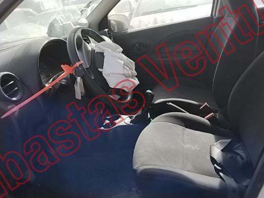 NISSAN MARCH 2018, foto 17 de 19