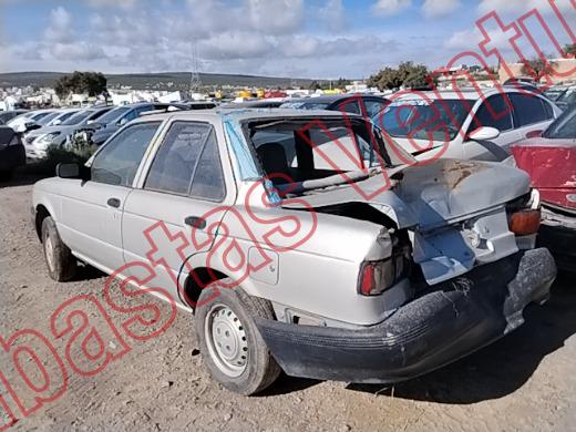 NISSAN TSURU 2000, foto 7 de 19