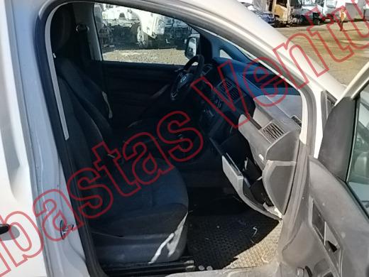 VOLKSWAGEN CADDY 2020, foto 12 de 19