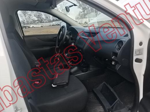 NISSAN NP 300 2025, foto 12 de 19