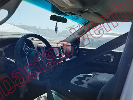 RAM RAM 1500 2022, foto 17 de 19