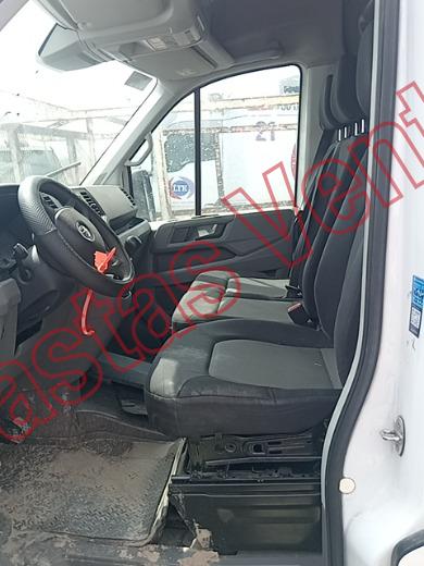 VOLKSWAGEN CRAFTER 2022, foto 17 de 19