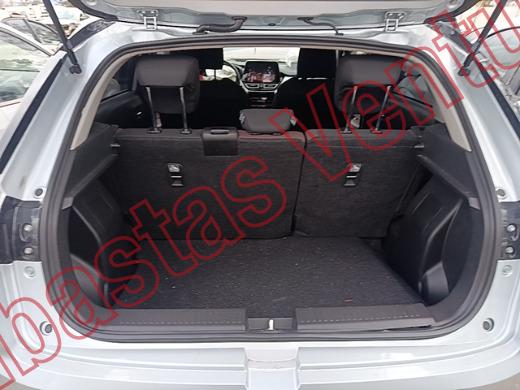 SUZUKI FRONX 2025, foto 15 de 19