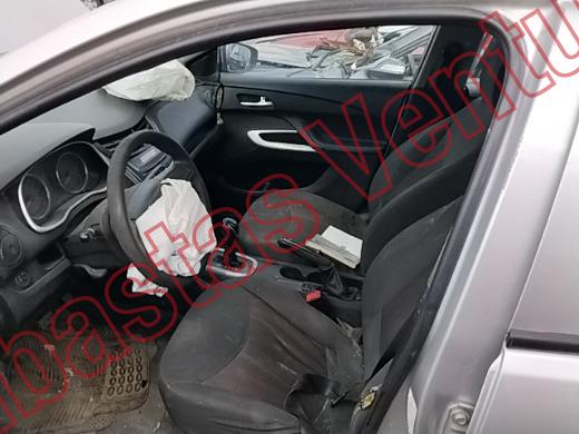 CHEVROLET AVEO 2020, foto 17 de 19