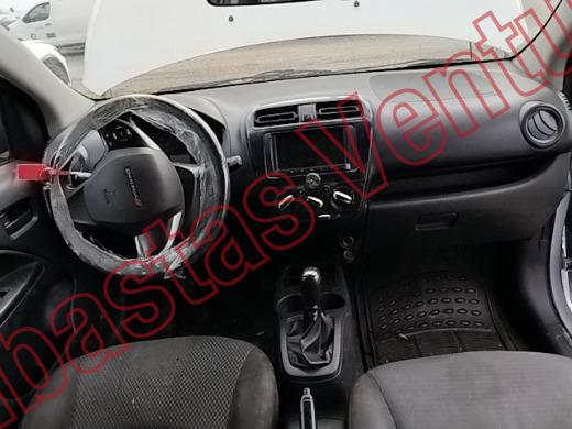 DODGE ATTITUDE 2022, foto 14 de 19