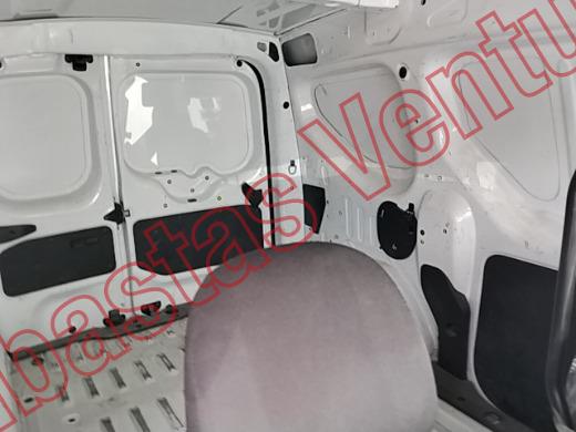 RENAULT KANGOO 2023, foto 13 de 19