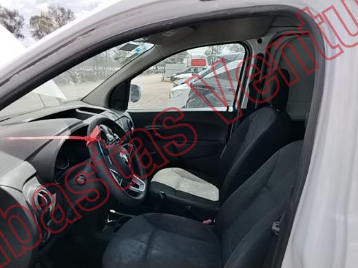 RENAULT KANGOO 2022, foto 17 de 19