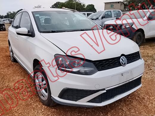 VOLKSWAGEN VENTO 2020, foto 18 de 19