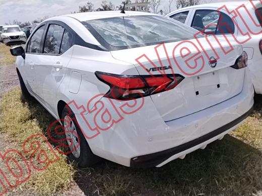 NISSAN VERSA 2022, foto 7 de 19