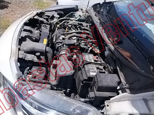 NISSAN VERSA 2022, foto 9 de 19