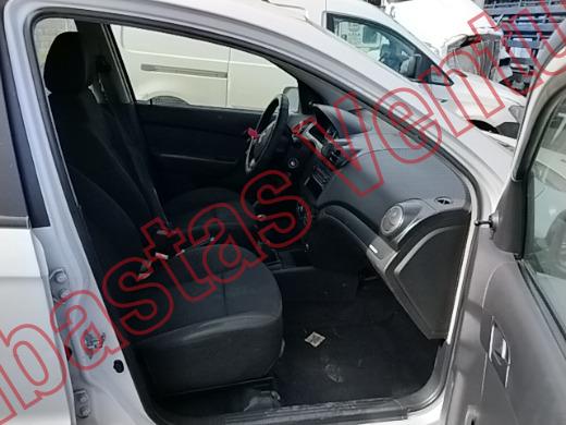 CHEVROLET AVEO 2016, foto 12 de 19
