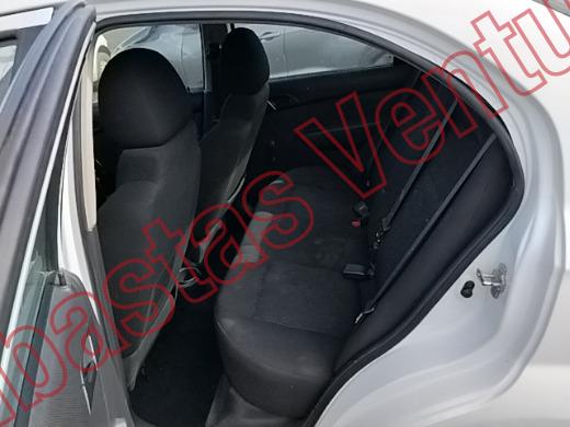 CHEVROLET AVEO 2016, foto 16 de 19