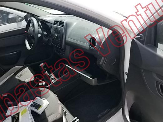 RENAULT KWID 2021, foto 12 de 19