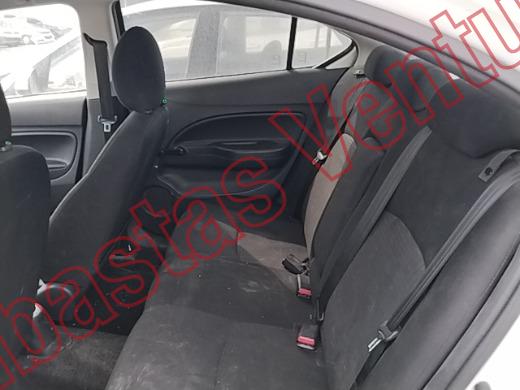DODGE ATTITUDE 2023, foto 16 de 19