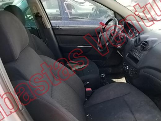 CHEVROLET AVEO 2018, foto 12 de 19