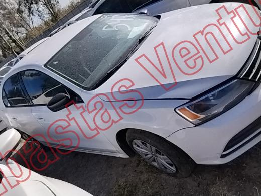 VOLKSWAGEN JETTA 2018, foto 4 de 19