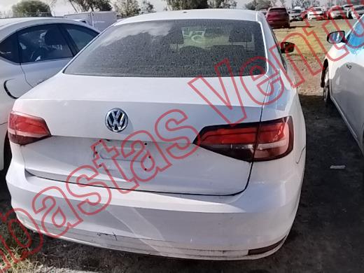 VOLKSWAGEN JETTA 2018, foto 6 de 19