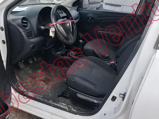 NISSAN VERSA 2020, foto 17 de 19