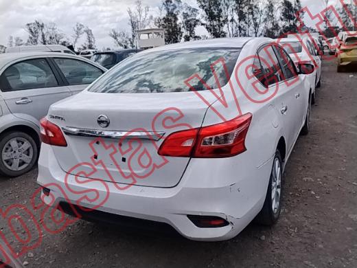 NISSAN SENTRA 2019, foto 6 de 19