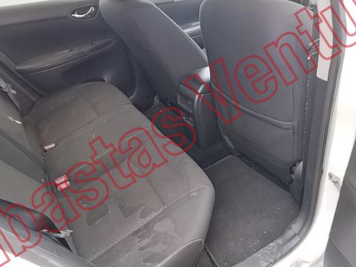NISSAN SENTRA 2019, foto 13 de 19